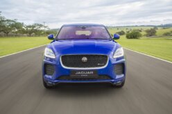 Depois de Evoque e Discovery, Jaguar E-Pace também vira flex