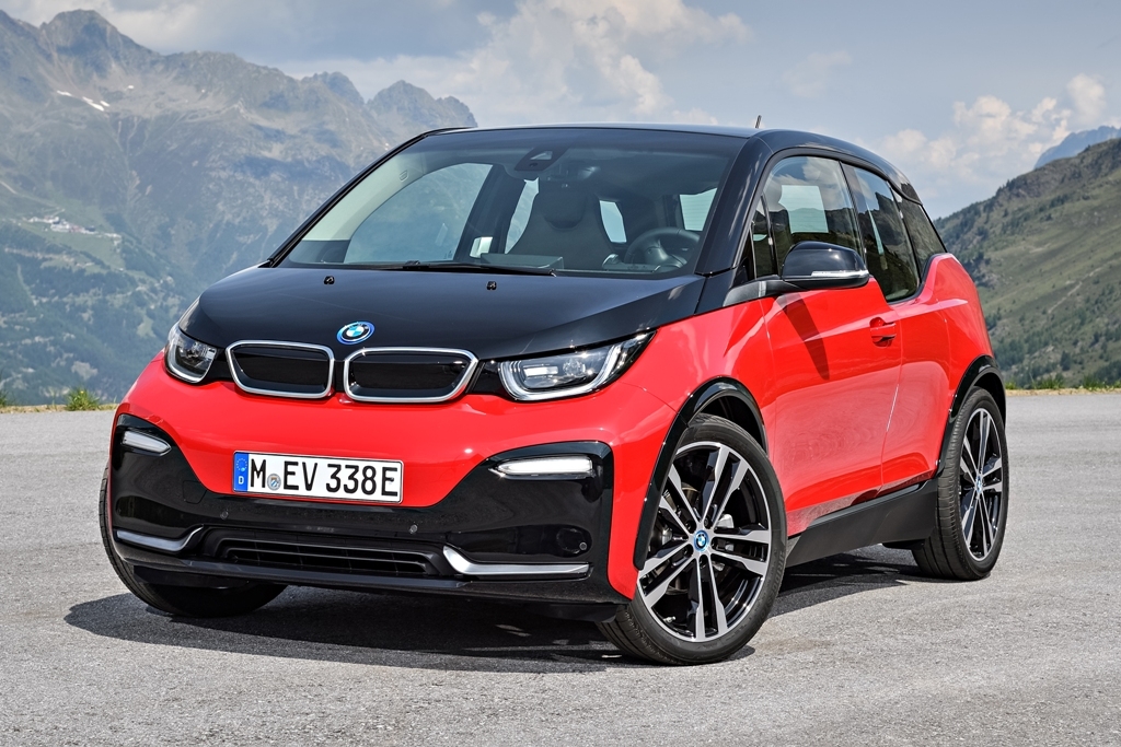 BMW i3 chega custando R$ 205.950 com até 440 km de autonomia