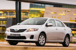 Corolla Quest: o sedã basicão que é mais barato que um Yaris