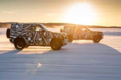 Novo Land Rover Defender chega em 2019 com estepe exposto