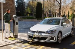 VW trará apenas 99 Golf GTE híbridos ao Brasil